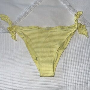 H&M swimsuit bottoms